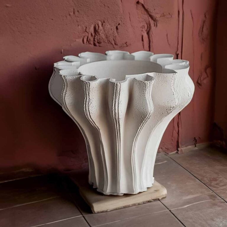 Flowform-Ceramic-Vase